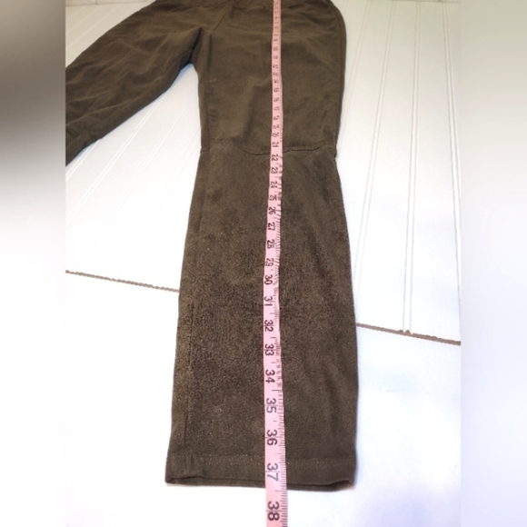 Max Studio women's olive green stretchy pull on leggings size(L) - Picture 8 of 14